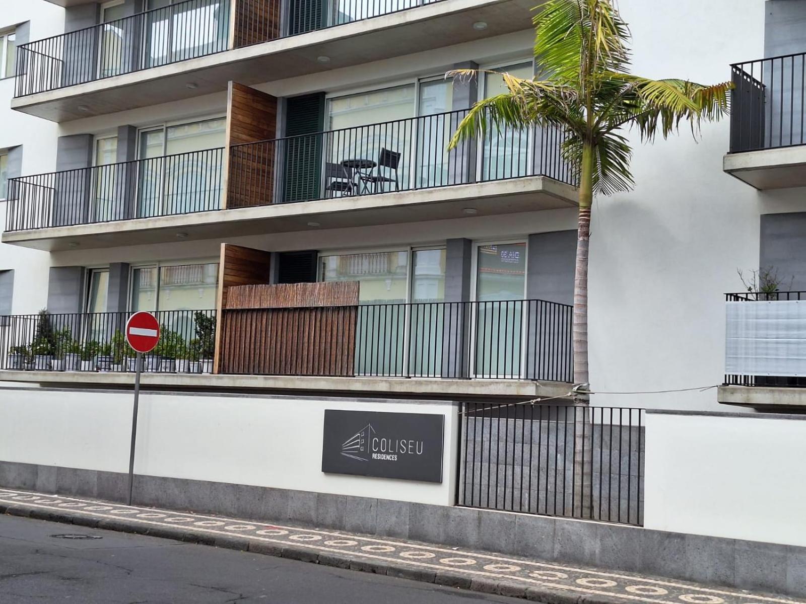 Coliseum Residence Ponta Delgada Exterior foto
